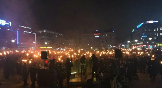 "Mamy dość". Kilkaset osób protestowało w Danii przeciw obostrzeniom