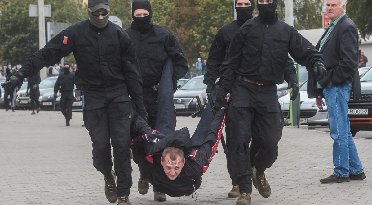 Setki zatrzymanych w 50. dniu protestów na Białorusi. Dziś kolejne manifestacje