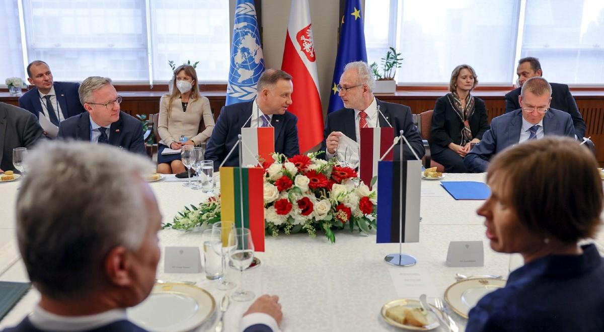 Andrzej Duda spotkał się z prezydentami Estonii, Łotwy i Litwy. Tematem Trójmorze i sytuacja na Białorusi