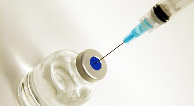 Pruszków: pielęgniarka podawała dzieciom sól fizjologiczną zamiast szczepionki