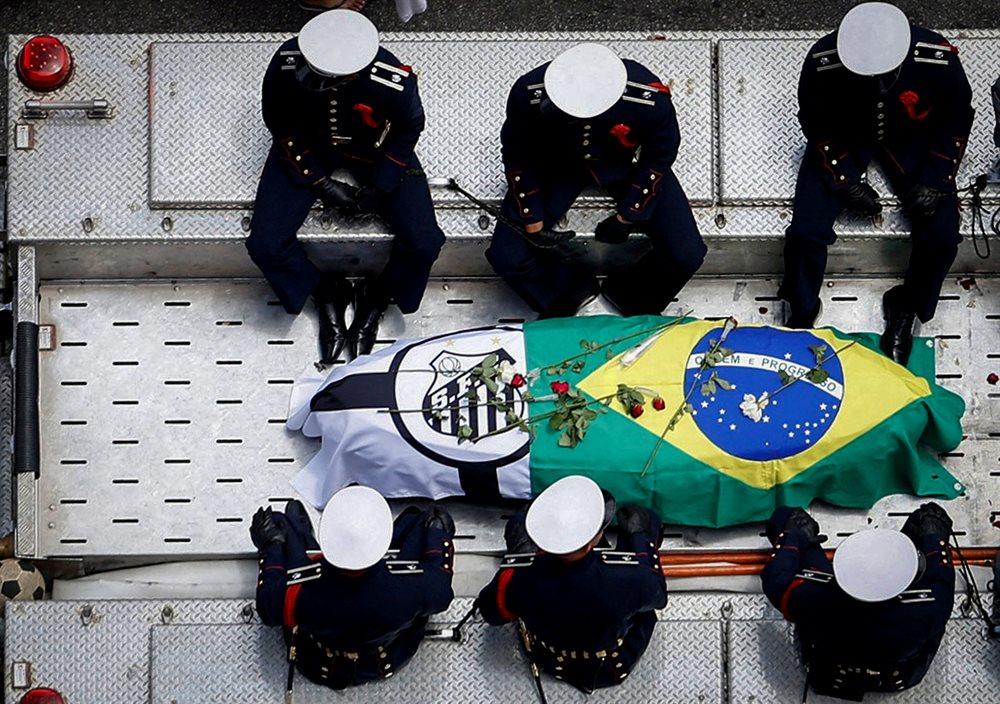 Pogrzeb Pelego odbył się 3 stycznia Fot. AMANDA PEROBELLI/Reuters/Forum