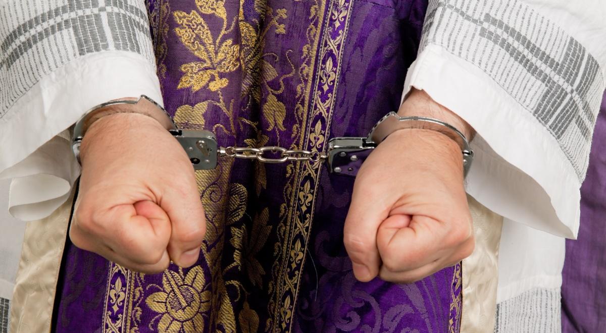 Kuria zawiesiła proboszcza Romana K., skazanego w USA za napaść seksualną