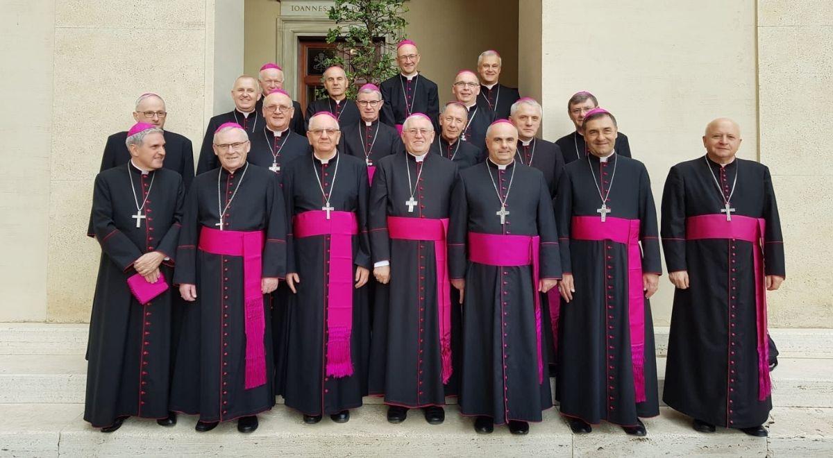 "Było to spotkanie ogromnie braterskie". Polscy biskupi zakończyli 5-dniową wizytę u papieża Franciszka