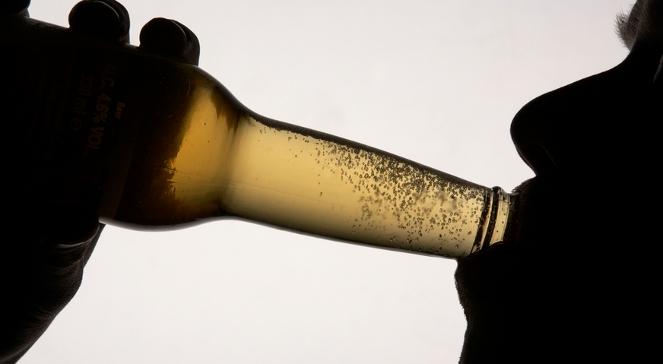 Senat chce zakazać alkoholu na stacjach benzynowych