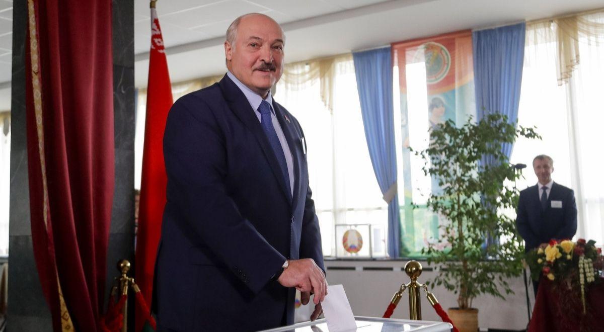 Wstępne wyniki wyborów na Białorusi. Łukaszenka otrzymał ponad 80 proc. głosów