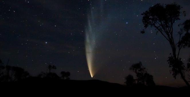 Spójrz w niebo. Bliźniacze komety obok siebie