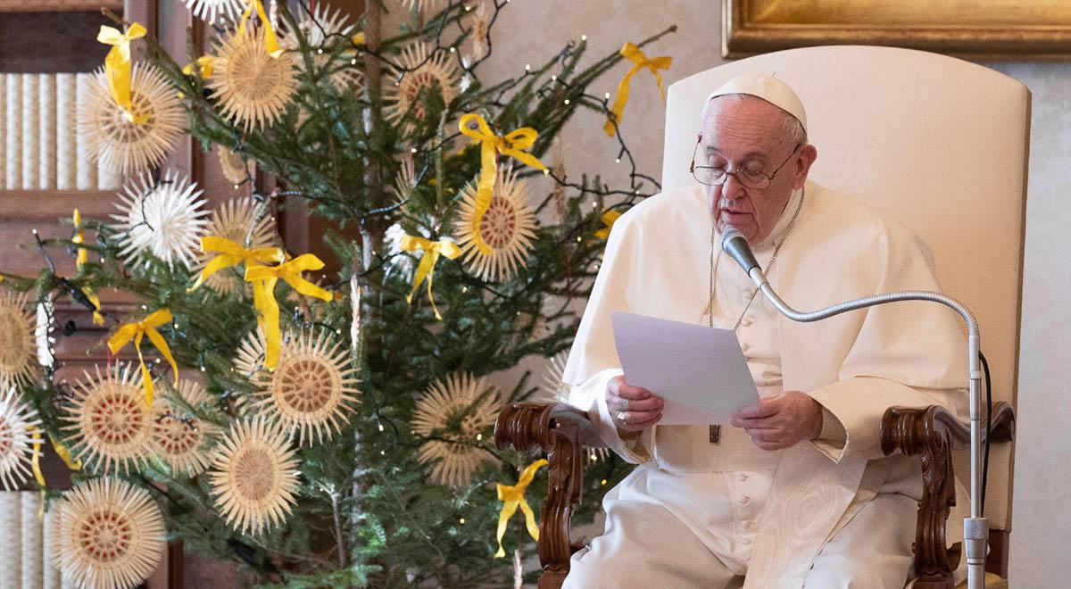 Watykan: papież, mimo choroby, przewodniczył południowej modlitwie Anioł Pański