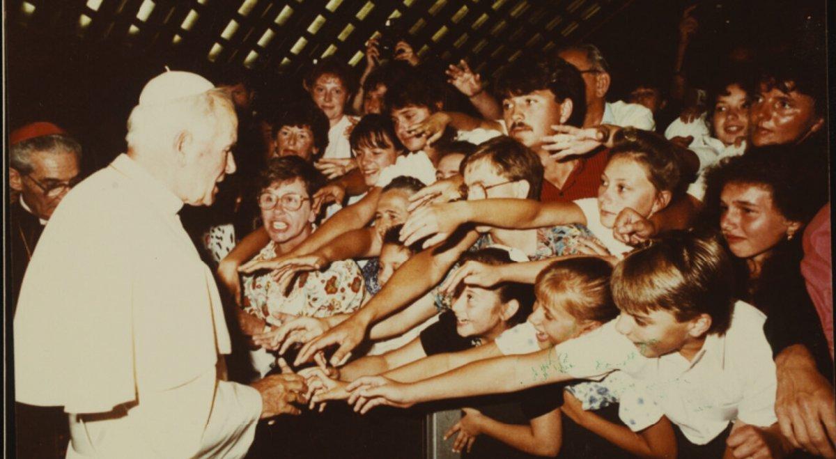 Wyjątkowa biografia św. Jana Pawła II