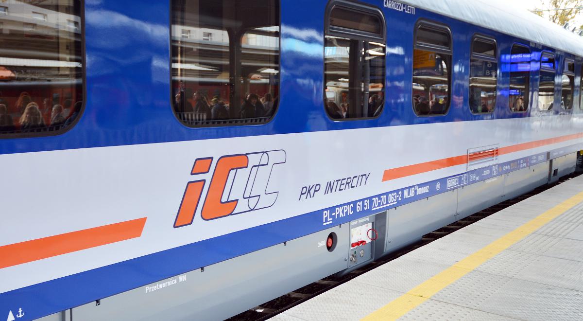 Więcej połączeń i częstsze kursowanie pociągów. PKP Intercity prezentuje letni rozkład jazdy