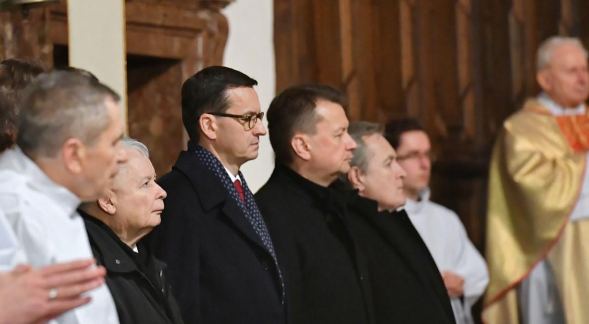 Warszawa: wieczorna msza w intencji ofiar katastrofy smoleńskiej