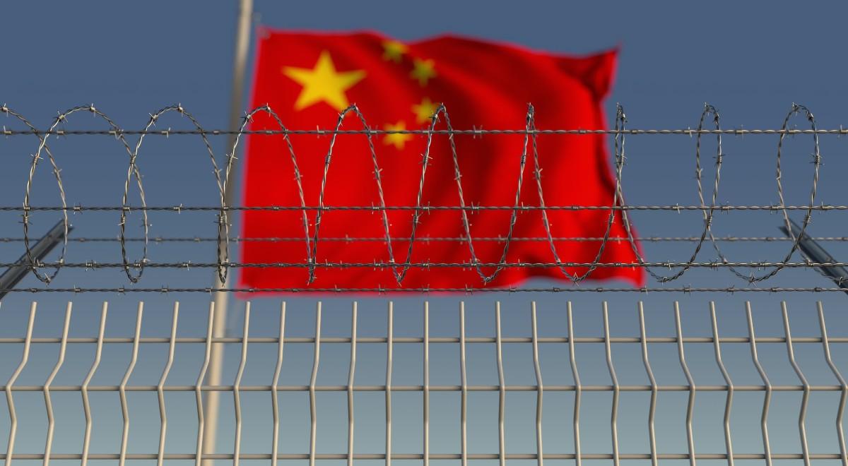 11 lat więzienia za szpiegostwo. Chiński sąd wymierzył karę Kanadyjczykowi