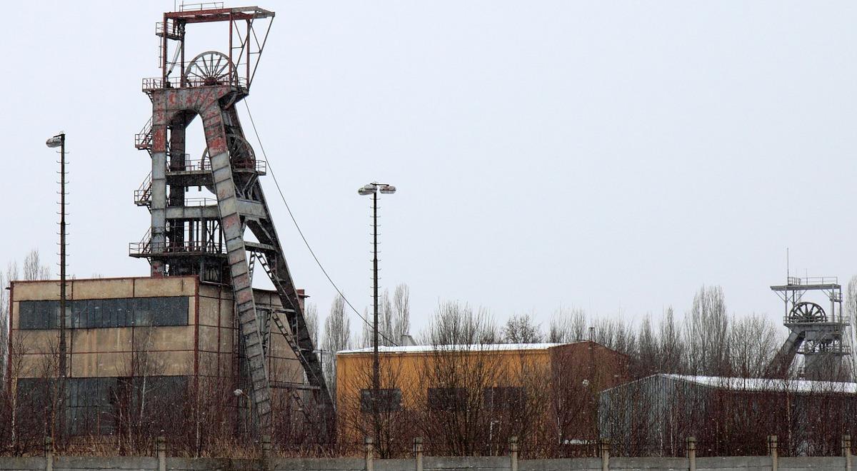 Zarząd Kompanii Węglowej wycofał się z wypowiedzenia porozumienia z górnikami. Nie będzie cięcia płac i 14. w ratach