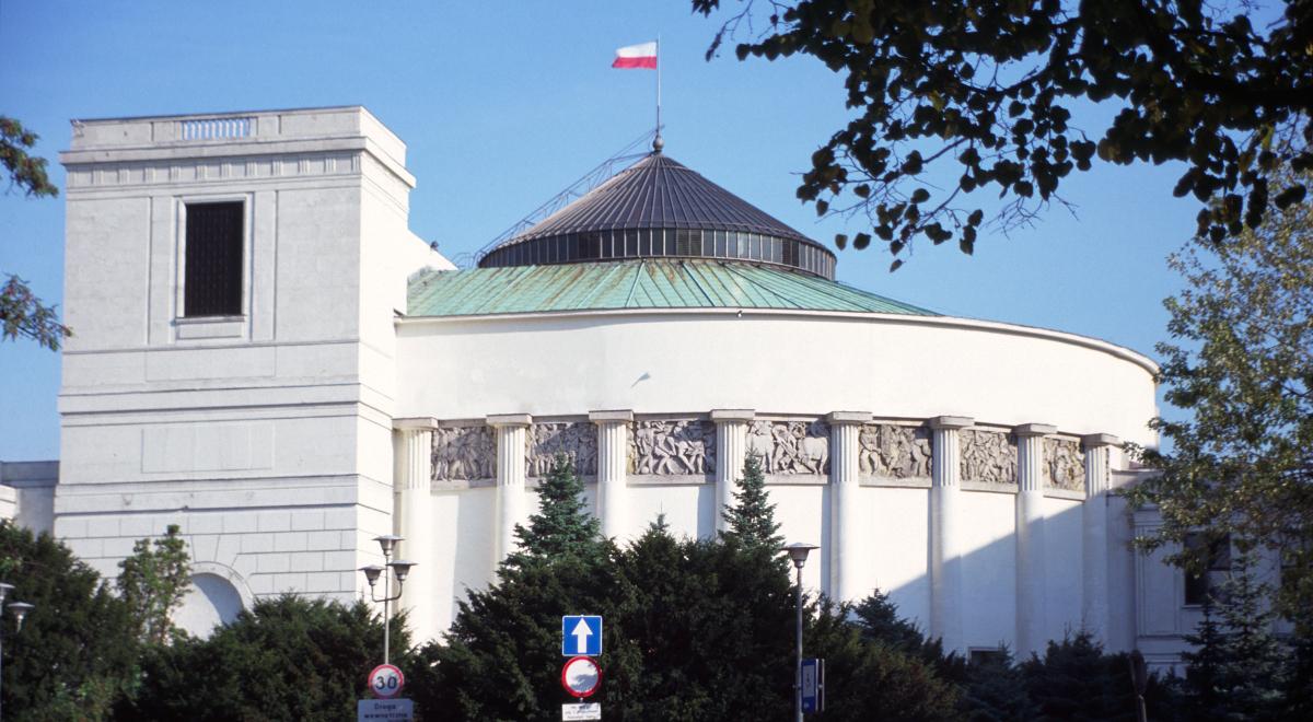 Sejm zajmie się tarczą antyinflacyjną. Wiemy, kiedy odbędzie się dodatkowe posiedzenie
