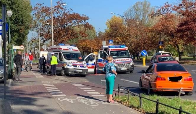 Tragiczny wypadek na Bielanach. Kierowca BMW jechał 130 km/h w terenie zabudowanym 