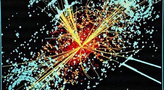 Bozon Higgsa naukowym odkryciem roku