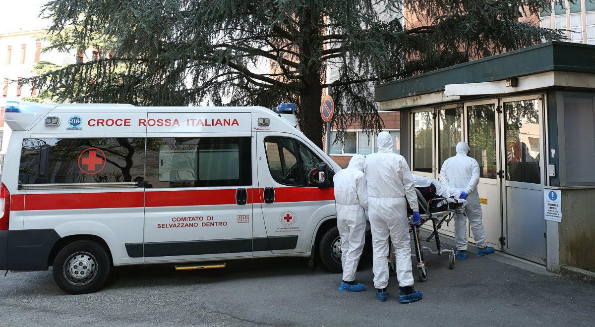 Ofiary śmiertelne koronawirusa we Włoszech. Rząd rozważa "nadzwyczajne kroki"