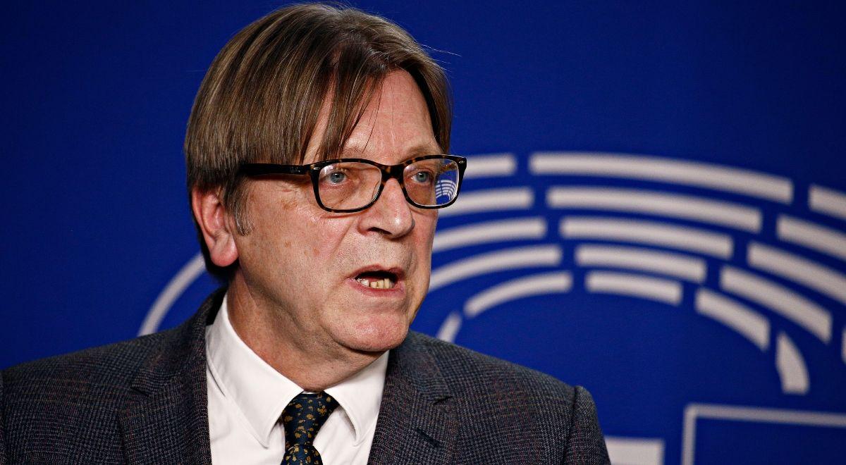 Mówił o "marszu 60 tys. faszystów". Sąd chce uchylenia immunitetu G. Verhofstadtowi