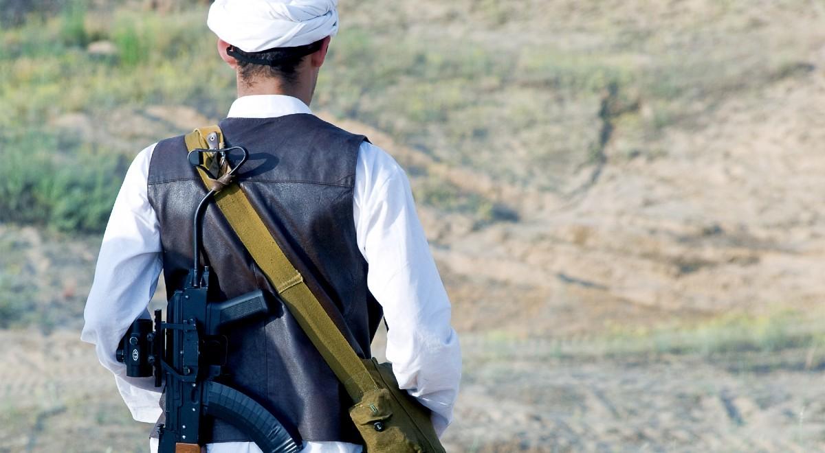 Talibowie popełniają zbrodnie wojenne? Tak twierdzą ambasady USA i Wielkiej Brytanii