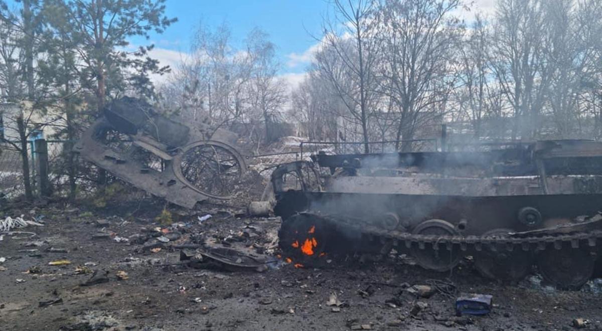 Rosyjska armia na Ukrainie topnieje w szybkim tempie. Napastnik intensyfikuje ataki na cywilów