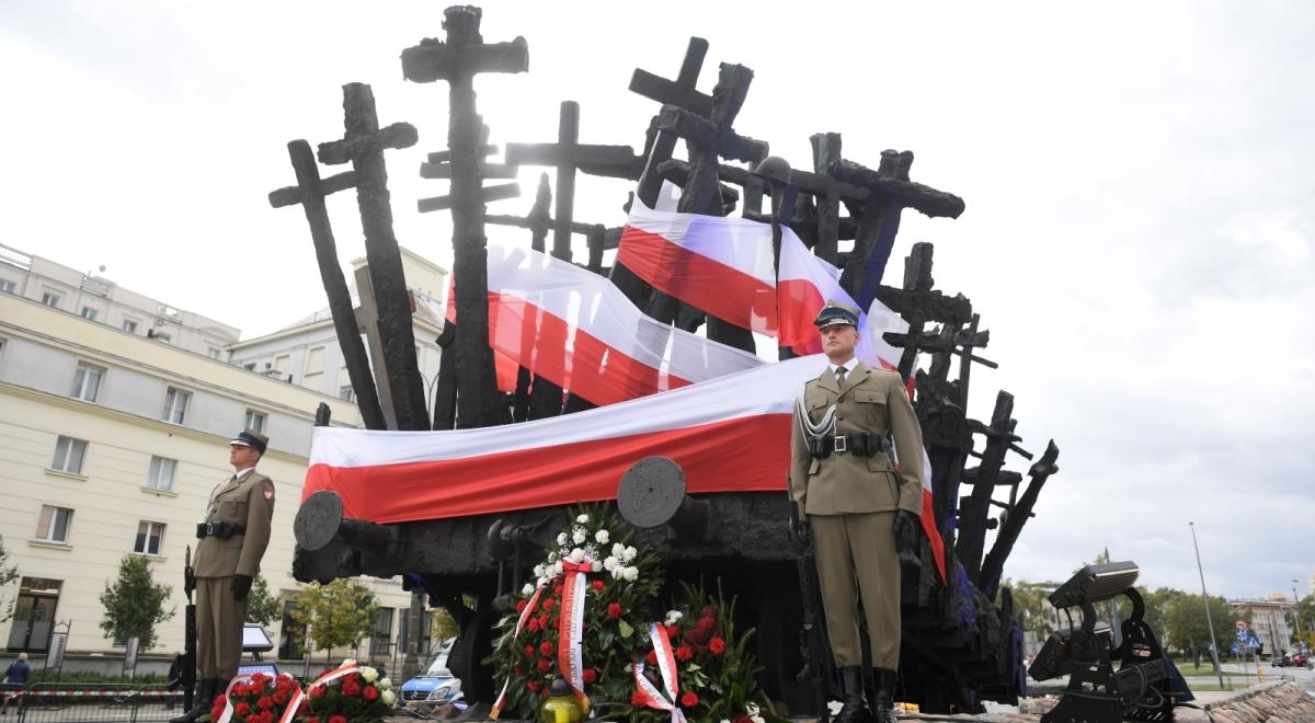 Apel pamięci i modlitwa w 80. rocznicę sowieckiej agresji na Polskę. Oddano hołd ofiarom