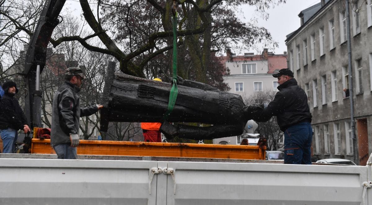 Nie doszło do ponownego postawienia pomnika ks. Jankowskiego w Gdańsku
