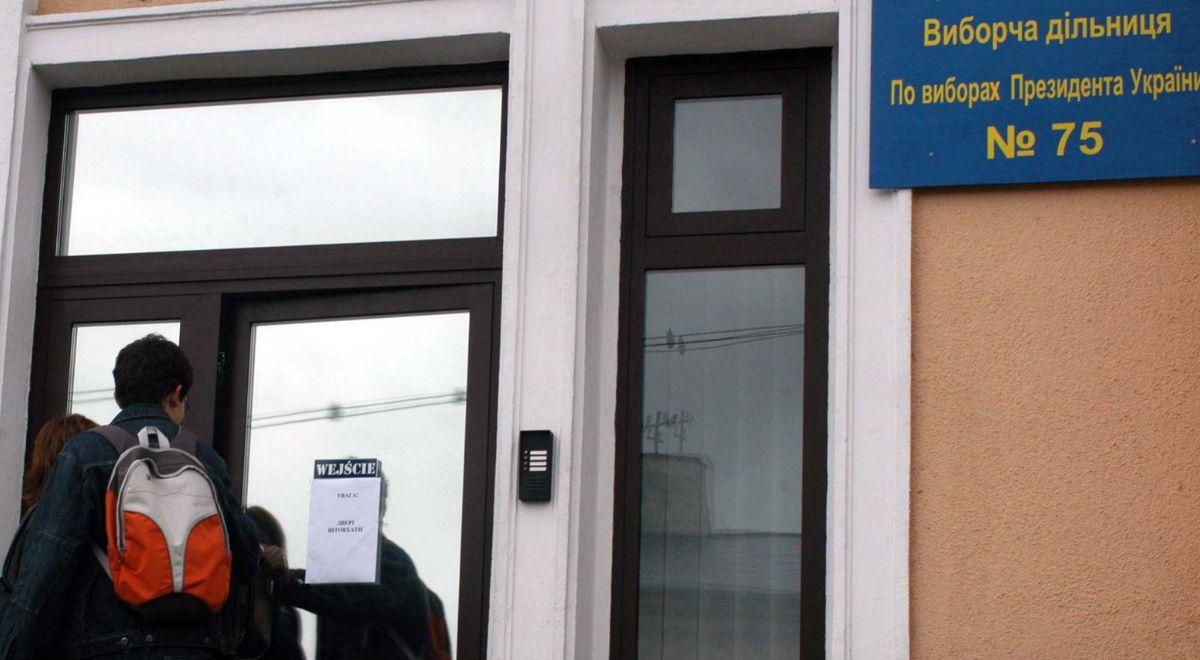 Ograniczenia konsularne dla Ukraińców. Tego nie załatwią mężczyźni w wieku mobilizacyjnym