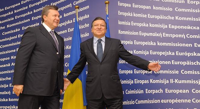 Prezydent Ukrainy Wiktor Janukowycz blefował 