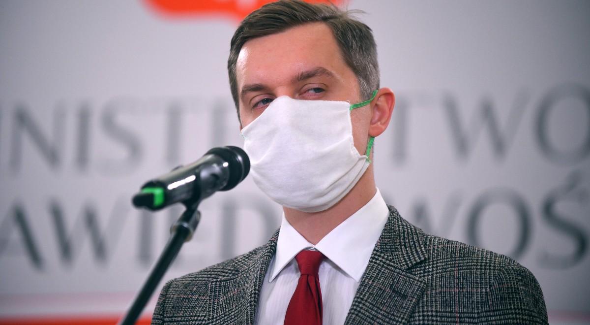 Sebastian Kaleta: KE powinna skupić się na szczepionkach, a nie na polskim sądownictwie