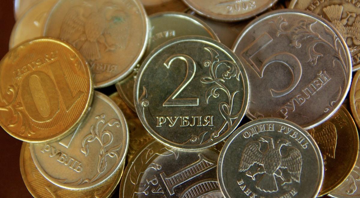Kłopoty rosyjskiego rubla. Wstrzymano skup walut
