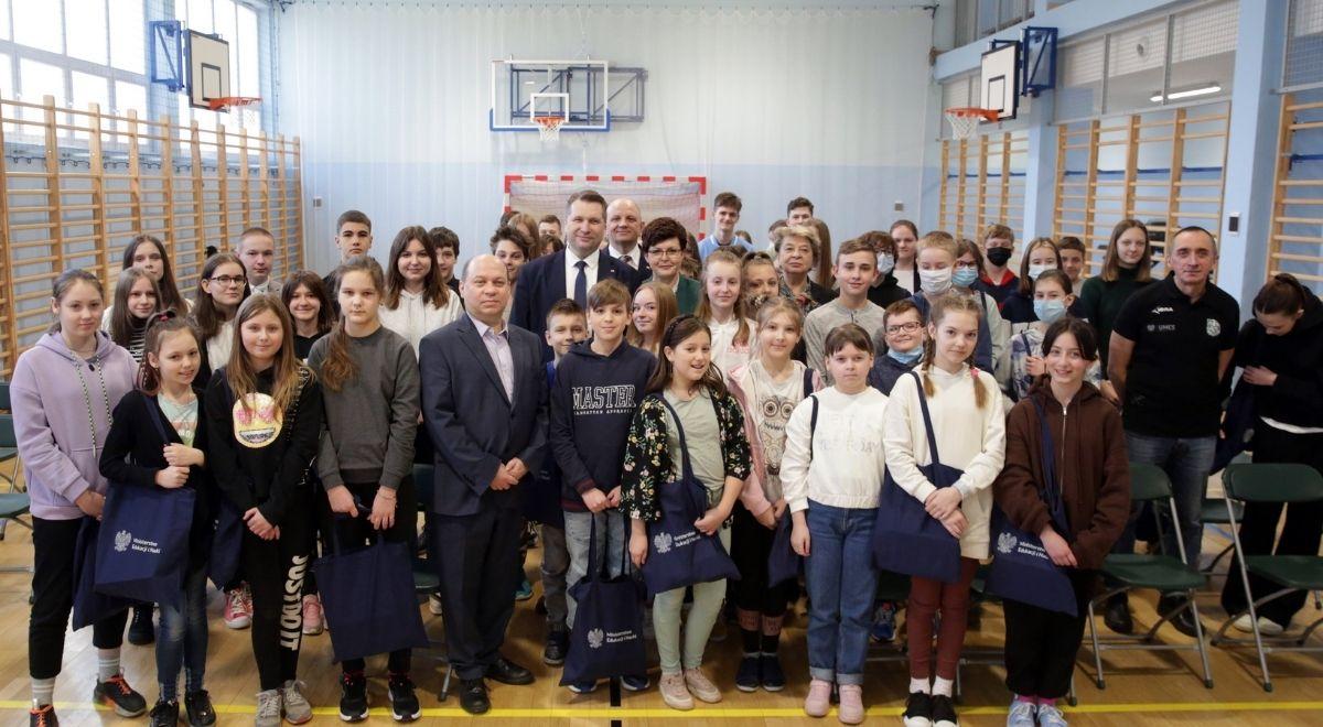 W polskich szkołach przybywa dzieci z Ukrainy. Czarnek: apeluję o tworzenie oddziałów przygotowawczych