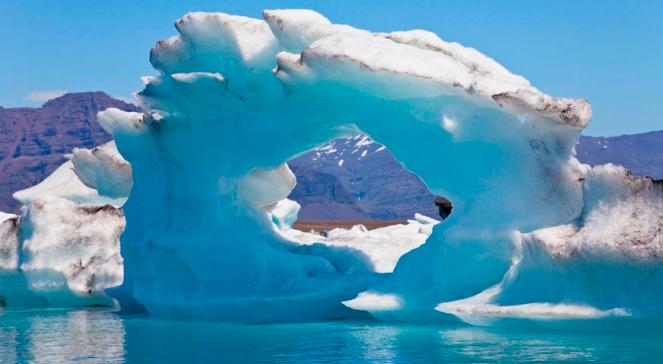 Przybywa lodu w Arktyce. Globalne ocieplenie to mit?