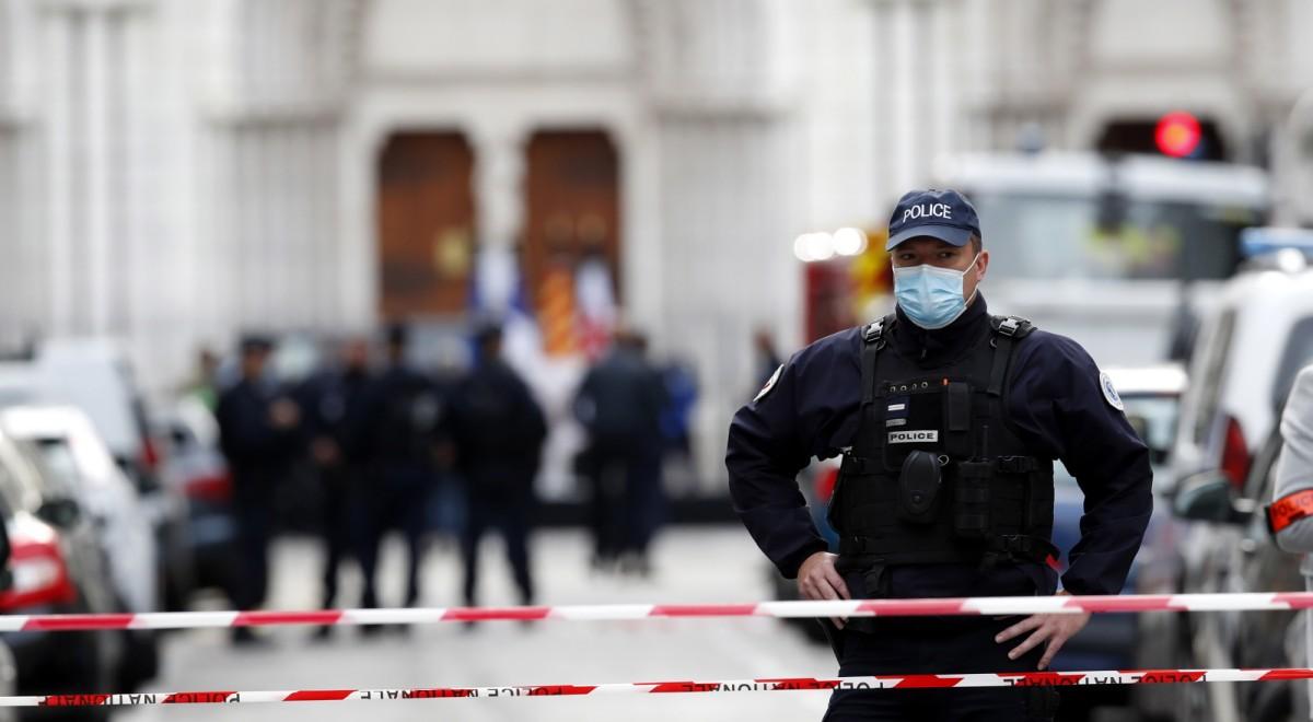 Reakcje po ataku w Nicei. Szef włoskiej policji zwiększył ochronę francuskich placówek