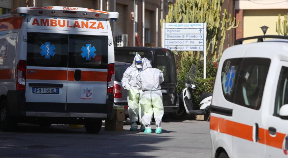 Cztery nowe ofiary koronawirusa we Włoszech. Rośnie liczba zakażonych