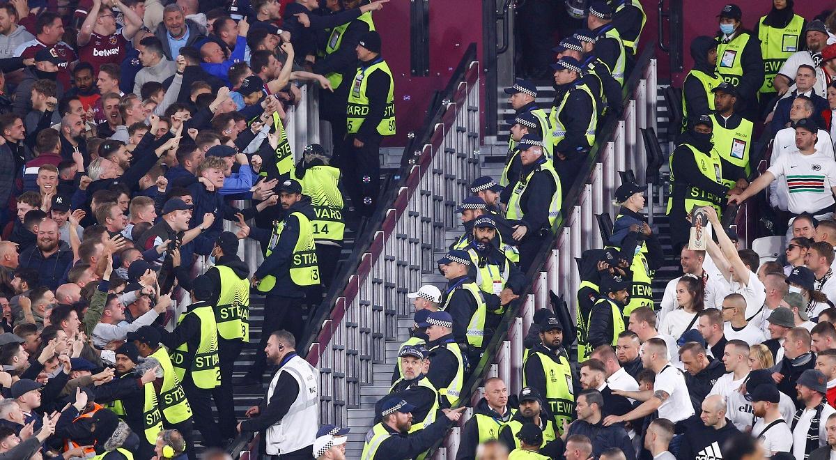 Liga Europy: skandal podczas meczu w Londynie. Angielscy kibice zaatakowali komentatorów