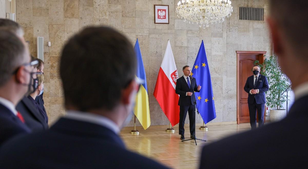 Prezydenci Polski i Litwy z wizytą w Kijowie. "Apelujemy do Rosji o pokój i spokój"