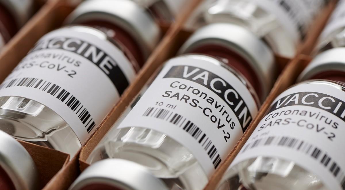 Włoski komisarz ds. pandemii: producenci szczepionek traktują nas jak biedaków