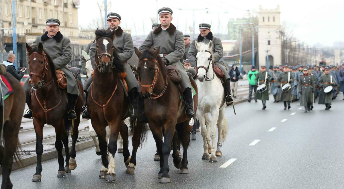 Ulicami Warszawy przeszła defilada na cześć Legionów Polskich