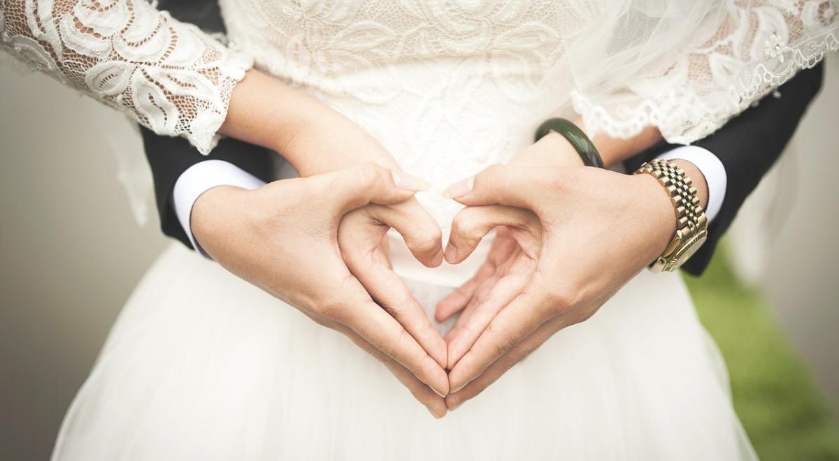 Jak zmniejszyć koszty ślubu o połowę? Włosi znaleźli sposób 