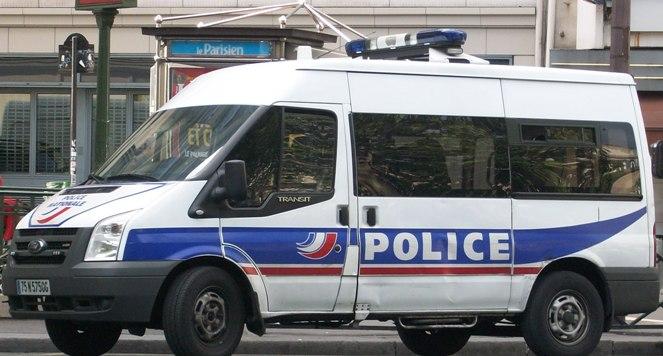 Desperat z bronią w Lille: dwie osoby nie żyją