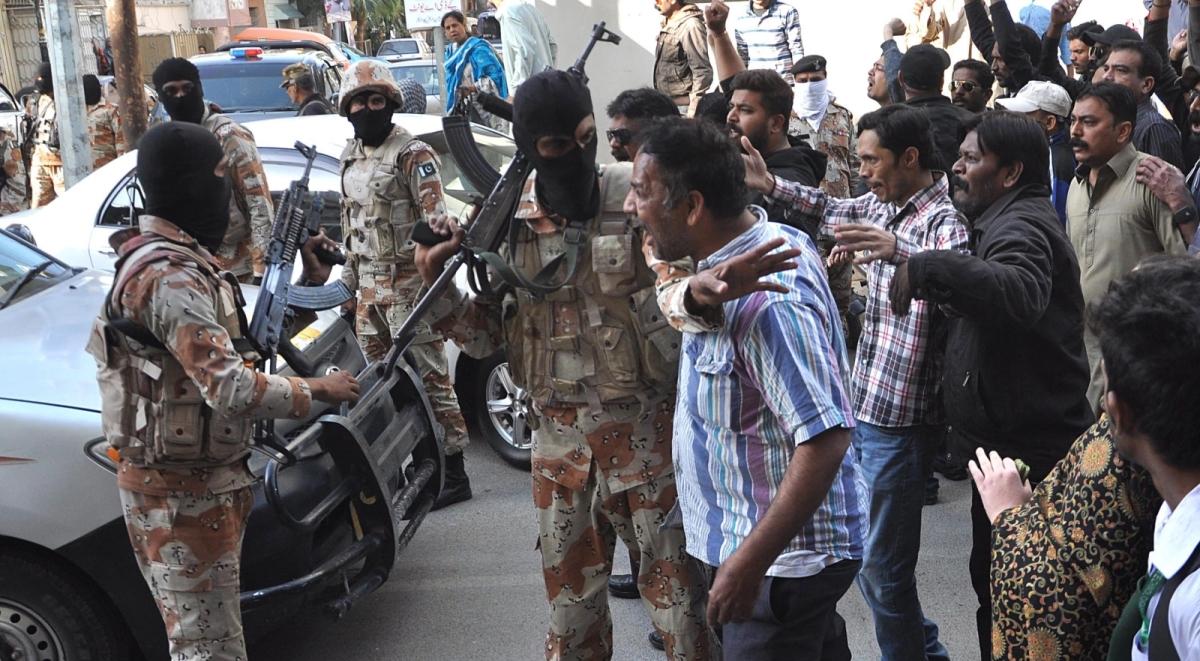 Pakistan: sąd nakazał zwolnienie głównego podejrzanego o ataki terrorystyczne w Bombaju