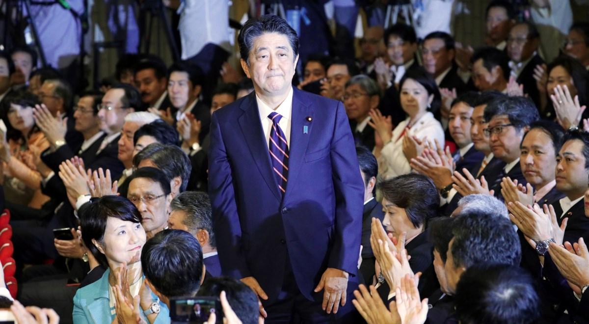 Japonia: premier Shinzo Abe ponownie szefem rządzącej Partii Liberalno-Demokratycznej