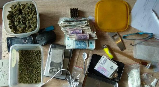 Śląsk: CBŚP zatrzymało 15 pseudokibiców podejrzanych o m.in. przemyt narkotyków, pobicia i groźby