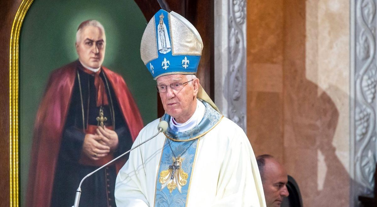 "To większe zagrożenie niż choroby czy głód". Biskup Dec ostrzega