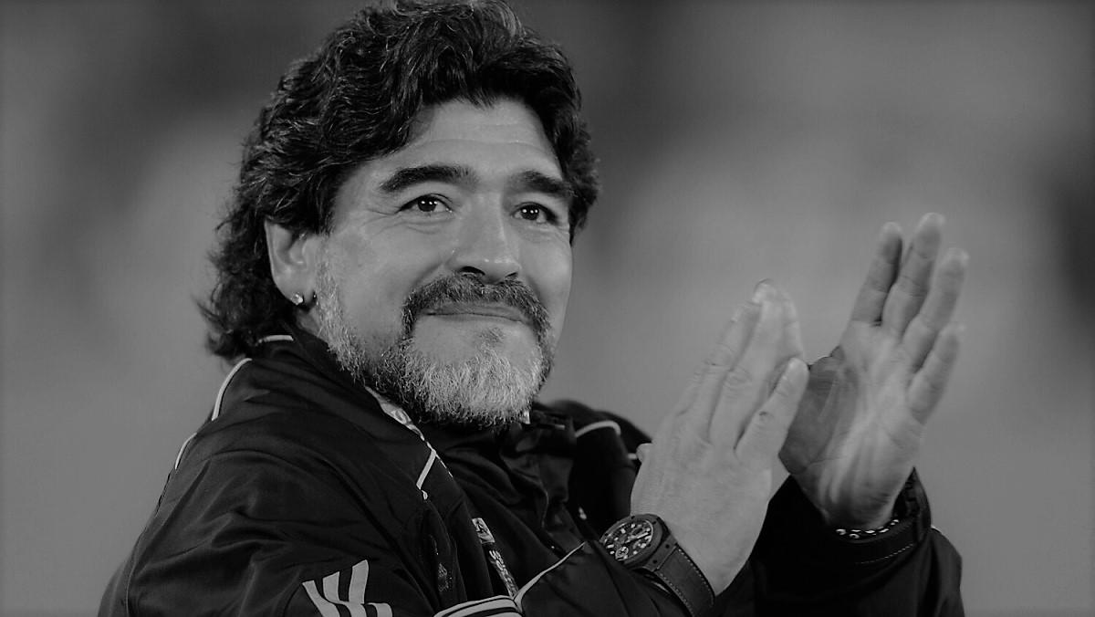 Maradona zmarł w swoim łóżku podczas snu. "Mówili do niego, próbowali go obudzić" 