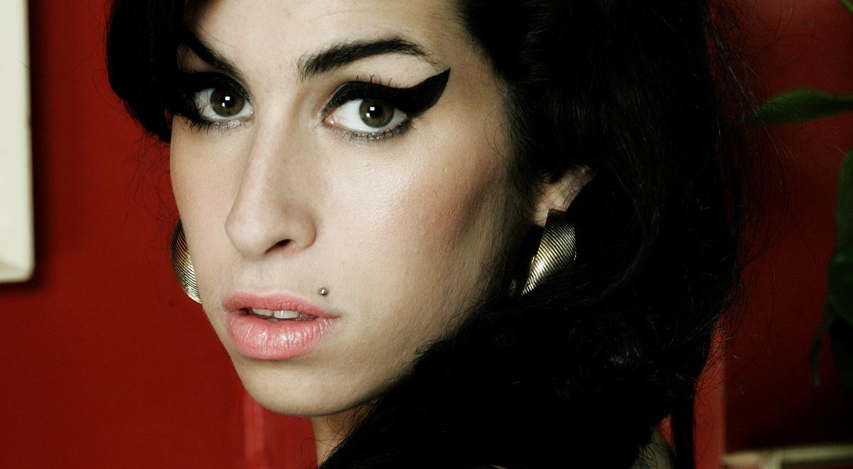 Mroczne życie i piosenki Amy Winehouse