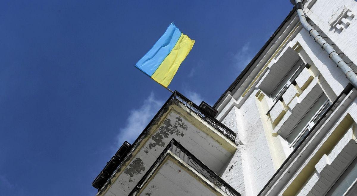 Kolejne ambasady wznawiają działalność w Kijowie. "Świat wspiera i wierzy w Ukrainę"