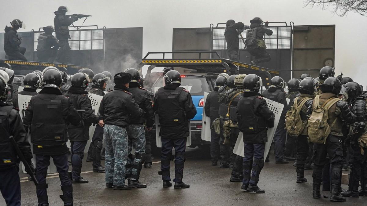 Kazachstan zapowiada wycofanie wojsk ODKB. Zagraniczne armie przybyły tłumić protesty