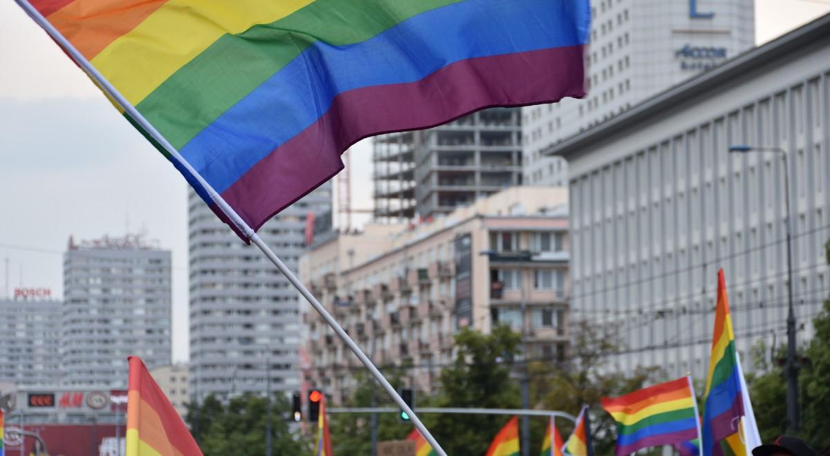 Autor bloga "Gej przeciwko światu": jako homoseksualista, nie chcę być włączany w ten zbitek LGBT