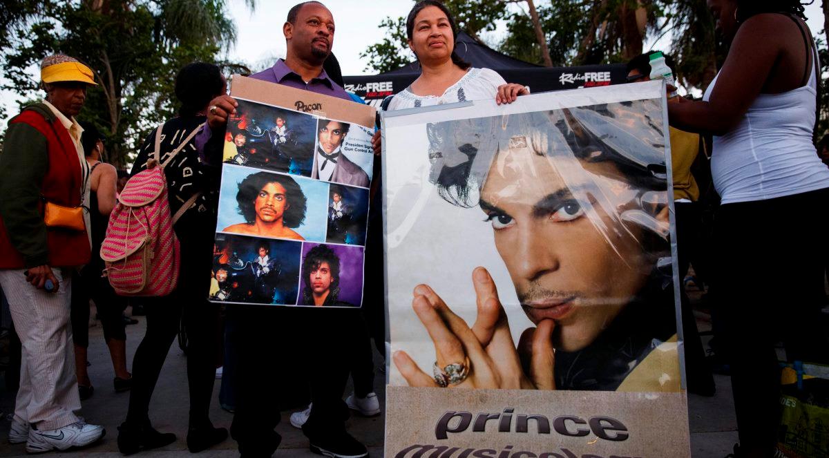 Okoliczności śmierci Prince'a wciąż pozostają zagadką