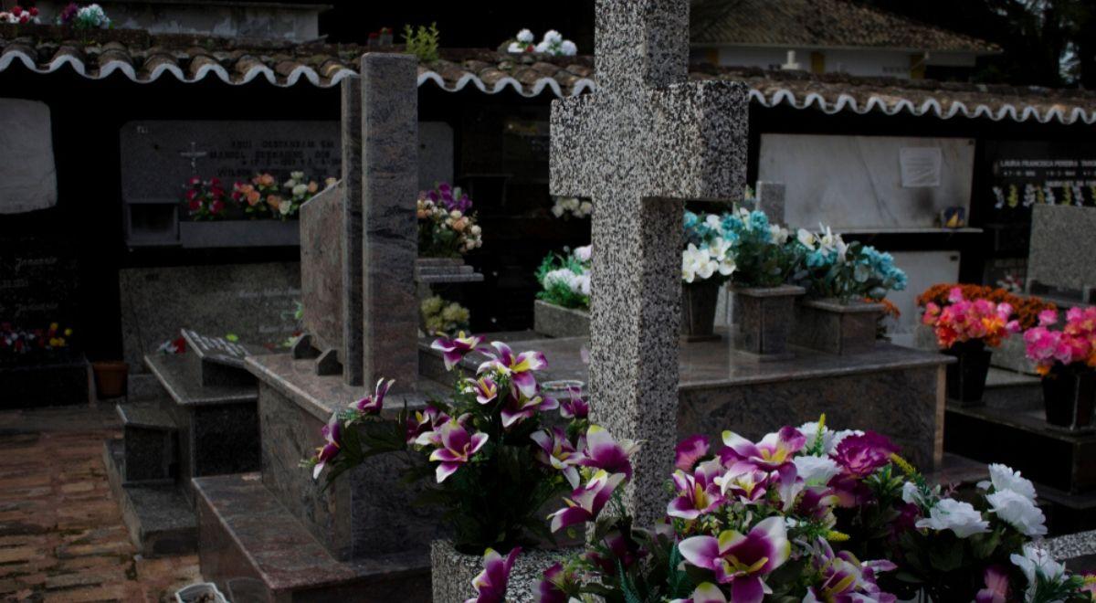 Czy cmentarze zostaną zamknięte 1 listopada? Szef KPRM wyjaśnia